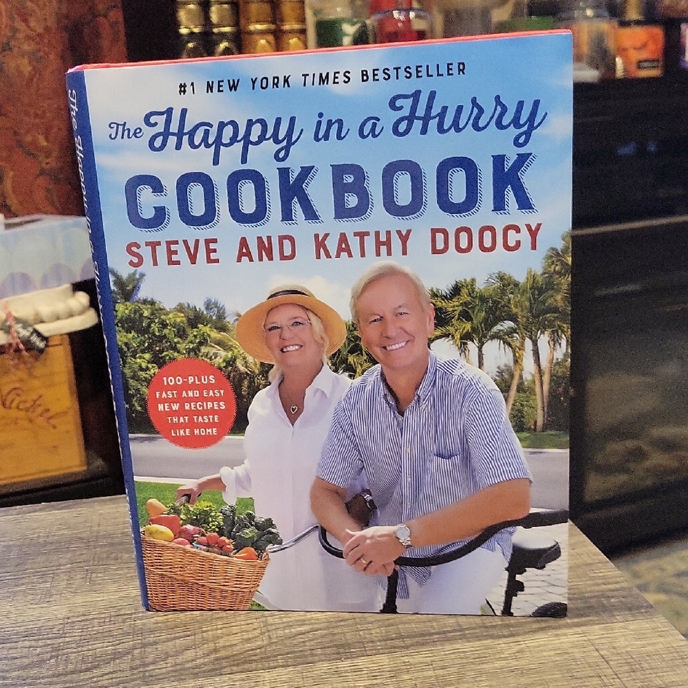 Recipe Book, " Happy In A Hurry" S.+ K. Doocy/ Family Recipes/ NWOT